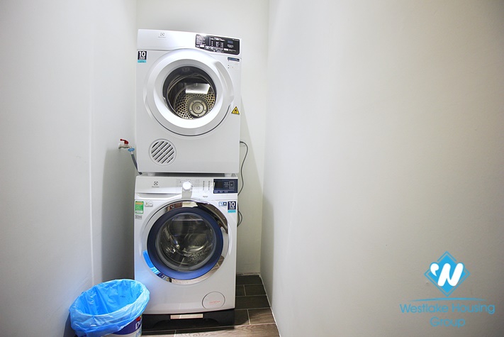  A new high quality  apartment on the ground floor for rent on Au Co, Tay ho